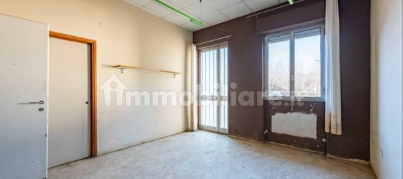 5-salle Entrepôt à Ovada, Italy No. 69730 28