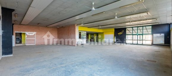 5-salle Entrepôt à Ovada, Italy No. 69730 14