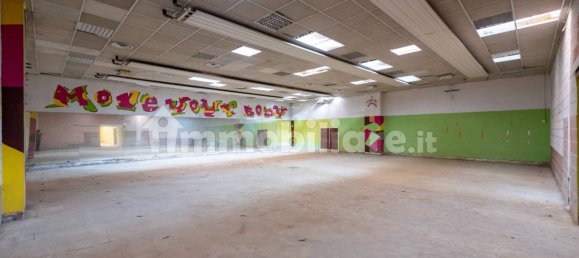 5-salle Entrepôt à Ovada, Italy No. 69730 27