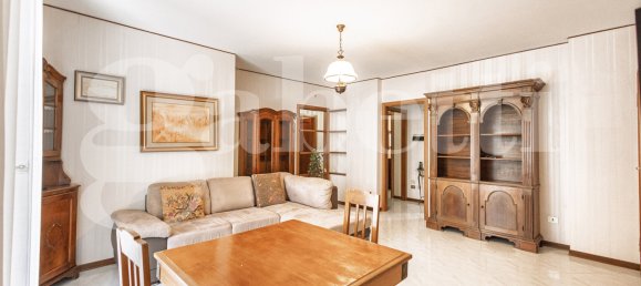 Apartamento de 3 dormitorios en Cagliari, Italy No. 289049 3