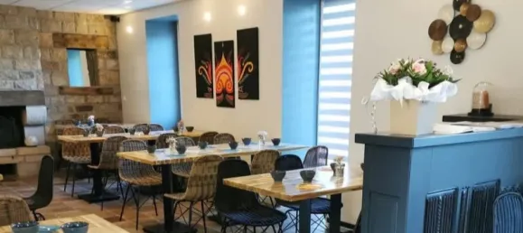 Gewerbliche Immobilie in Ploneour-Lanvern, France 150m², Nr. 319152 3