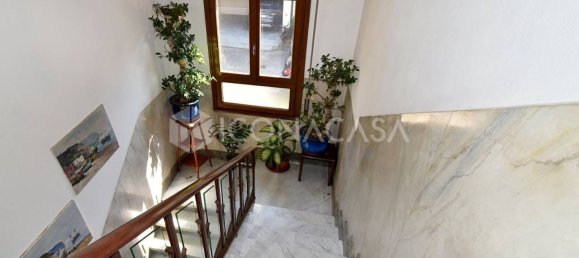 Apartamento de 4 dormitorios en Busto Garolfo, Italy No. 378974 4