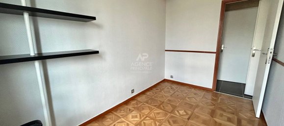 3 غرف نوم شقة في Poissy, France رقم 135388 5