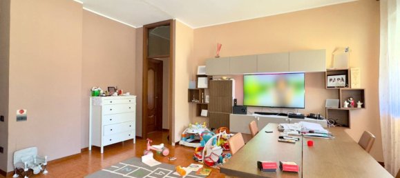 4 bedrooms Apartment in Burago di Molgora, Italy No. 364351 6