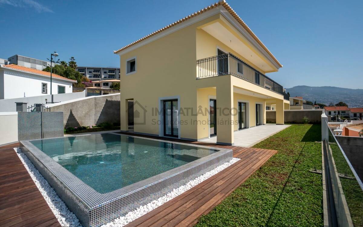 3 Schlafzimmer Haus in Funchal, Portugal, Nr. 95170