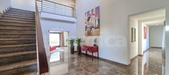 6 bedrooms Villa in Malaga, Spain No. 22744 8