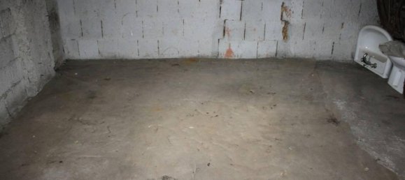 Квартира с 3 комнатами в Латронико, Италия № 72871 7