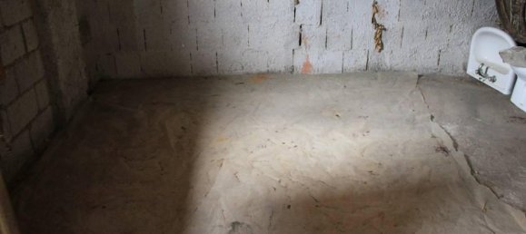 Квартира с 3 комнатами в Латронико, Италия № 72871 8