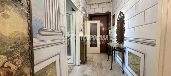 3 rooms Apartment in Turin, Italy No. 305154 14