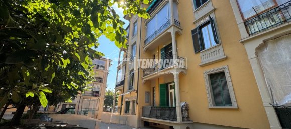 3 rooms Apartment in Turin, Italy No. 305154 11