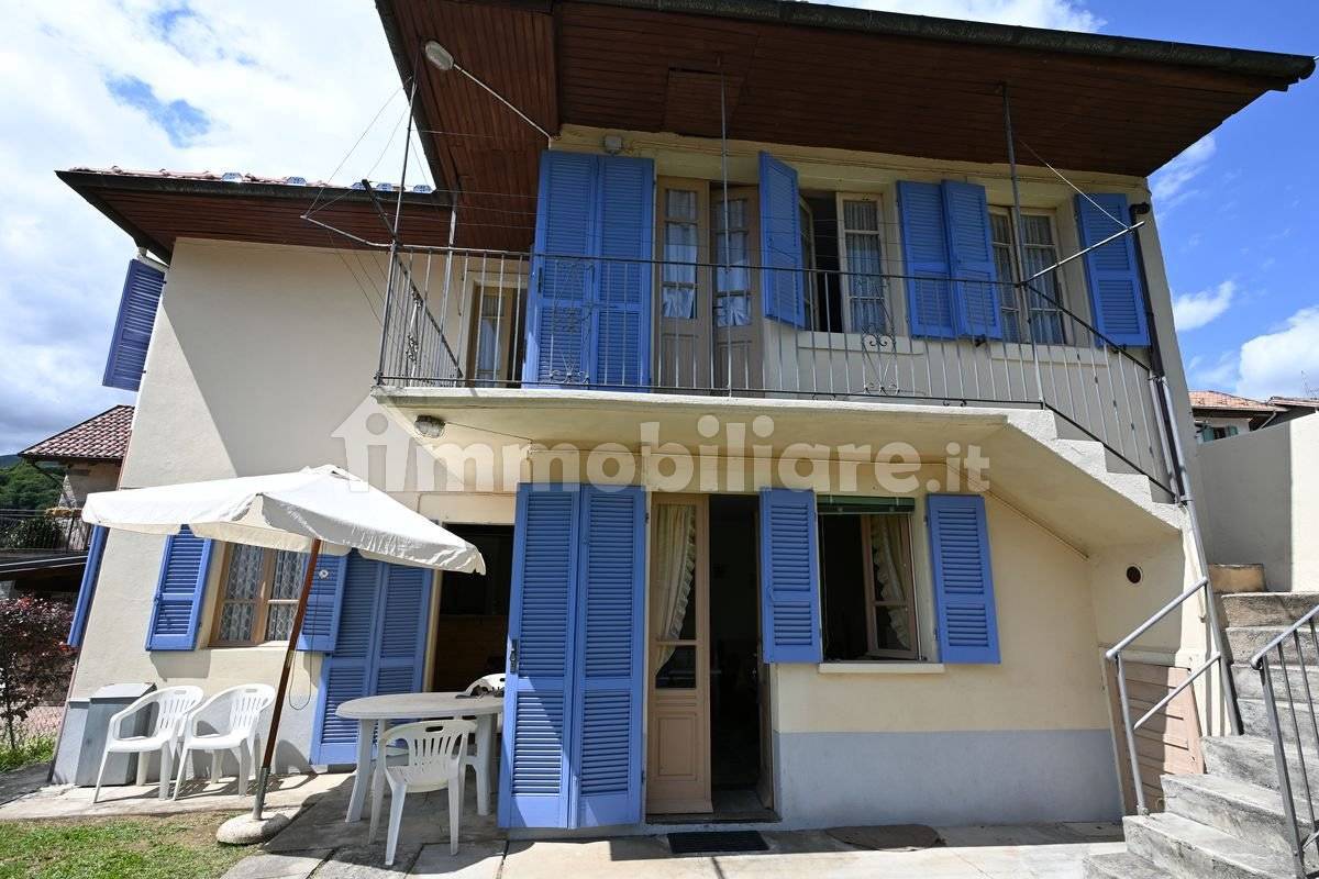 4 Schlafzimmer Villa in Quarna Sotto, Italy, Nr. 350242