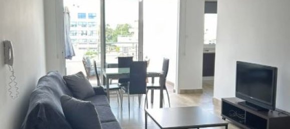 Квартира с 2 спальнями в Ларнака, Кипр № 26039 2