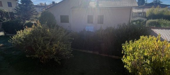 5-salle Appartement à Barga, Italy No. 9992 14