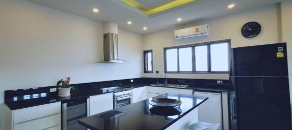 Villa de 3 dormitorios en Bang Tao, Thailand No. 21852 6