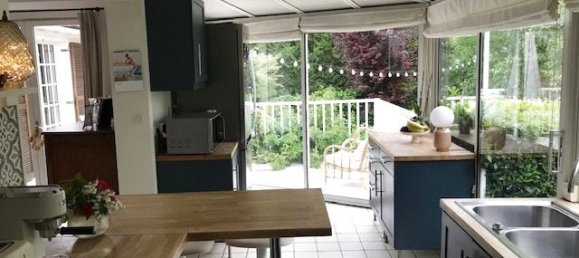 4 bedrooms House in Medan, France No. 181501 5