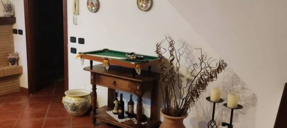 4 bedrooms Villa in Rome, Italy No. 60976 15