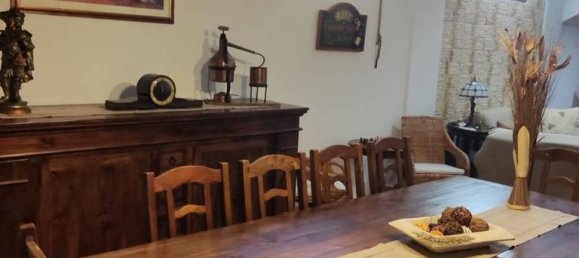 4 bedrooms Villa in Rome, Italy No. 60976 18