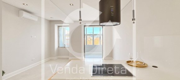 3 bedrooms Apartment in Lisbon, Portugal No. 209142 9