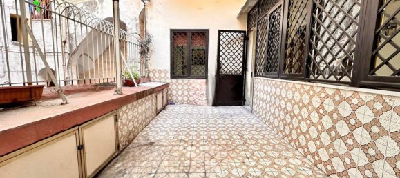 Apartamento de 2 dormitorios en Portici, Italy No. 78324 21