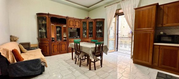 Apartamento de 2 dormitorios en Portici, Italy No. 78324 18