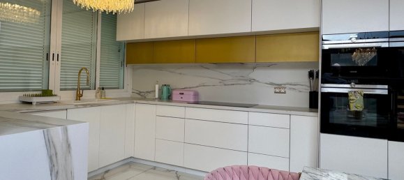 4 bedrooms Villa in Adeje, Spain No. 126320 10