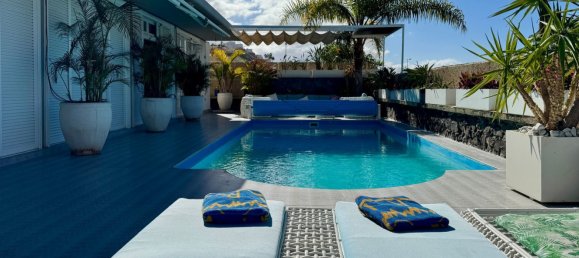 4 bedrooms Villa in Adeje, Spain No. 126320 2