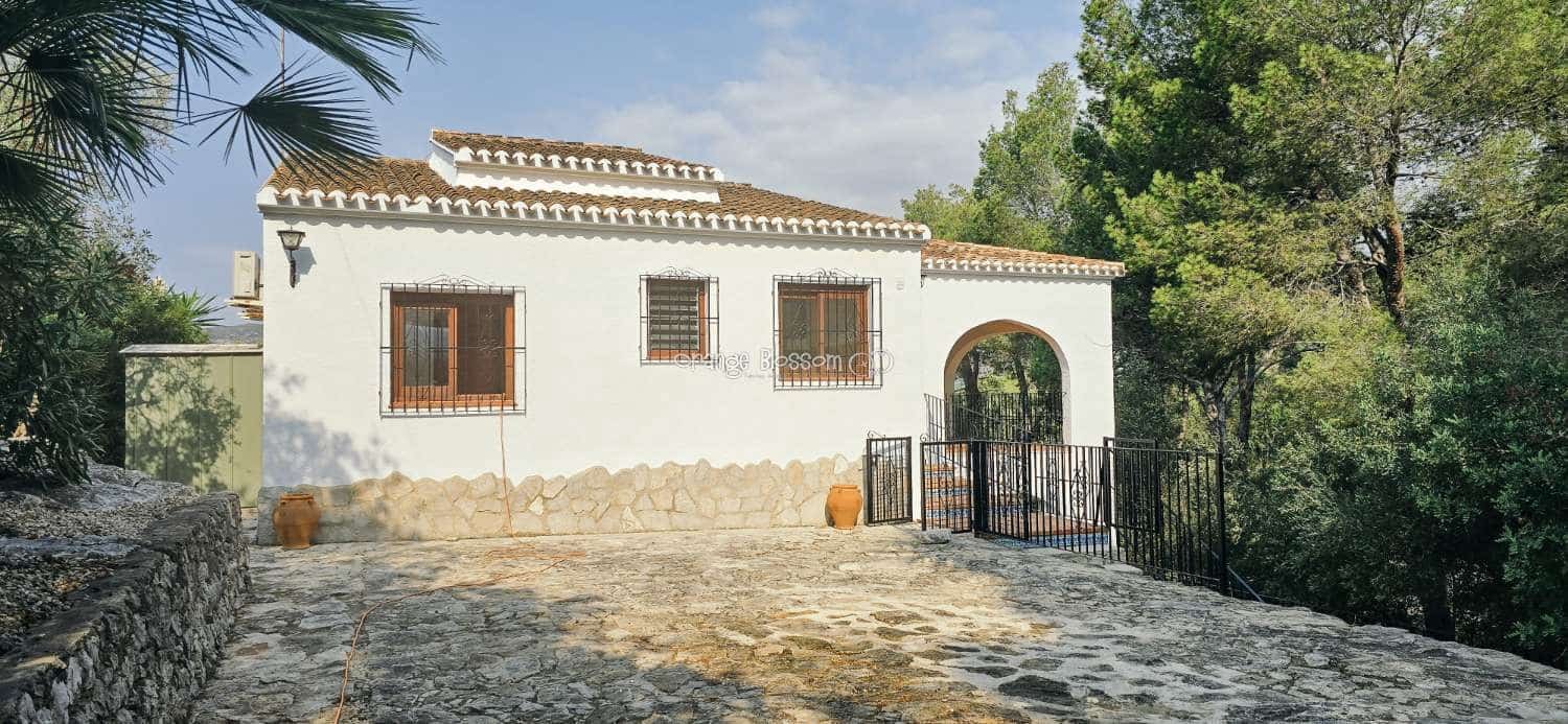 Casa de 4 dormitorios en València, Spain No. 202398