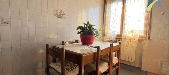 7-Zimmer Wohnung in Mirano, Italy, Nr. 75942 5