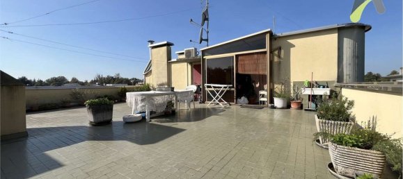 7-Zimmer Wohnung in Mirano, Italy, Nr. 75942 22