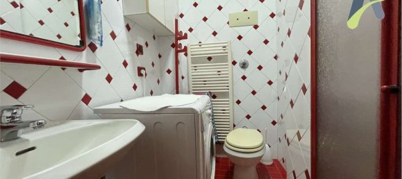 7-Zimmer Wohnung in Mirano, Italy, Nr. 75942 21