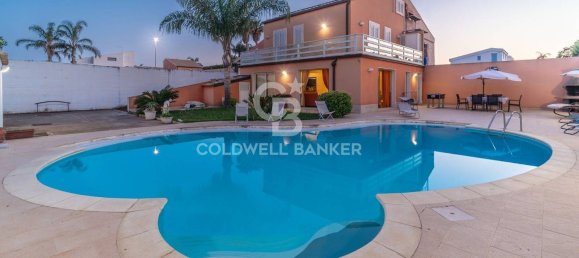 Villa de 11 habitaciónes en Ragusa, Italy No. 218077 38