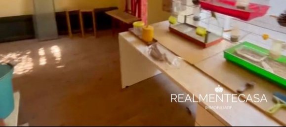 2 rooms Commercial property in Vigevano, Italy No. 91812 2