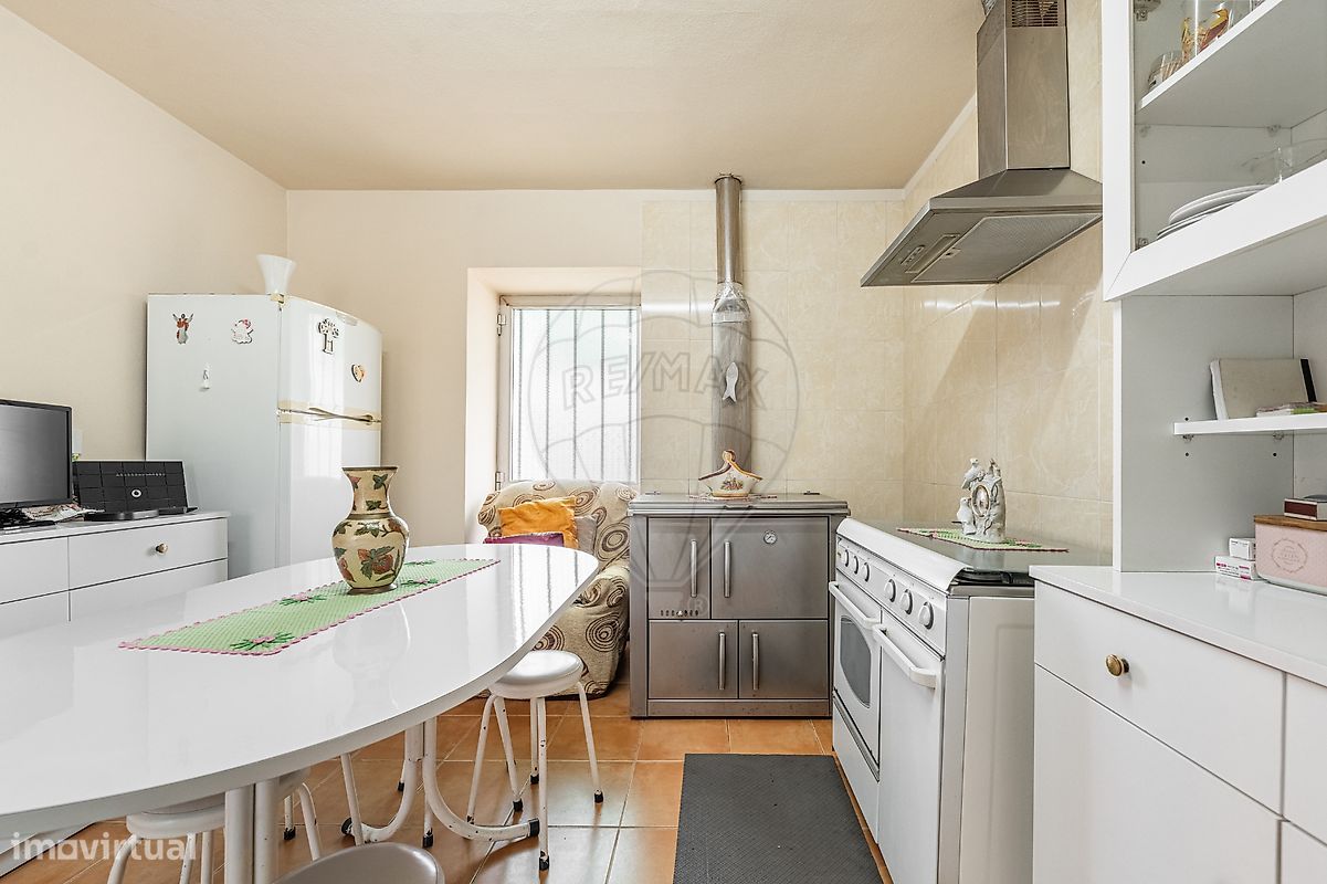 8 bedrooms House in Guimaraes, Portugal No. 177307