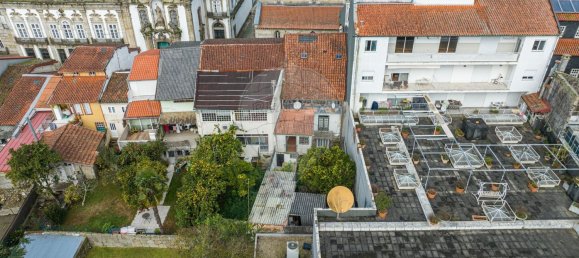 338m² Building in Guimaraes, Portugal No. 36725 36