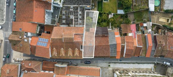 338m² Building in Guimaraes, Portugal No. 36725 5