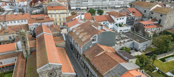 338m² Building in Guimaraes, Portugal No. 36725 38