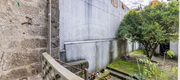 338m² Building in Guimaraes, Portugal No. 36725 29