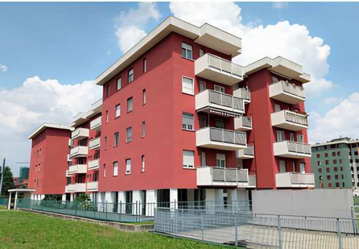 3-salle Appartement à Garbagnate Milanese, Italy No. 6875