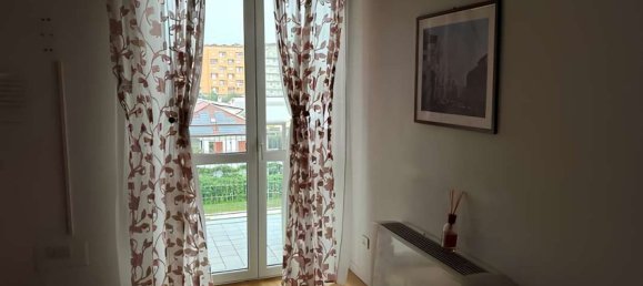 3-salle Appartement à Garbagnate Milanese, Italy No. 6875 14