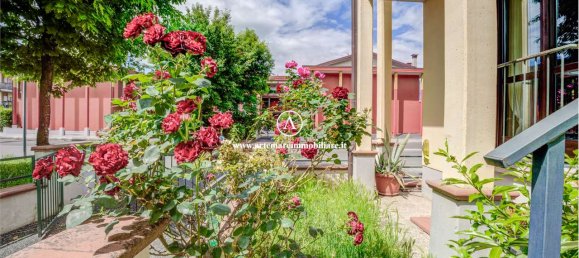 Casa de 6 dormitorios en Pietrasanta, Italy No. 277784 3