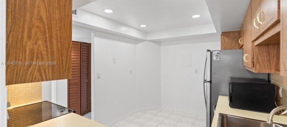 1 dormitorio propiedad comercial en venta en Miami, Miami-Dade, Florida, USA № 614197 12