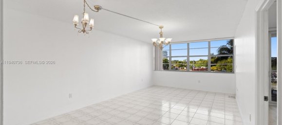 1 dormitorio propiedad comercial en venta en Miami, Miami-Dade, Florida, USA № 614197 3