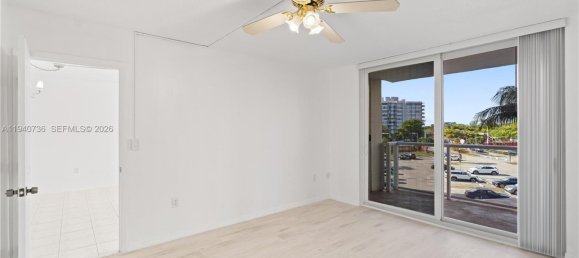 1 dormitorio propiedad comercial en venta en Miami, Miami-Dade, Florida, USA № 614197 8