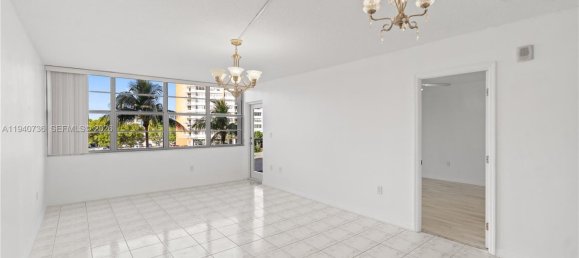 1 dormitorio propiedad comercial en venta en Miami, Miami-Dade, Florida, USA № 614197 2