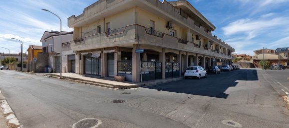 Apartamento de 3 dormitorios en Sestu, Italy No. 380551 14