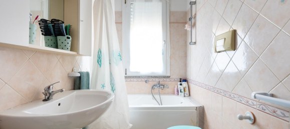 Apartamento de 3 dormitorios en Sestu, Italy No. 380551 15