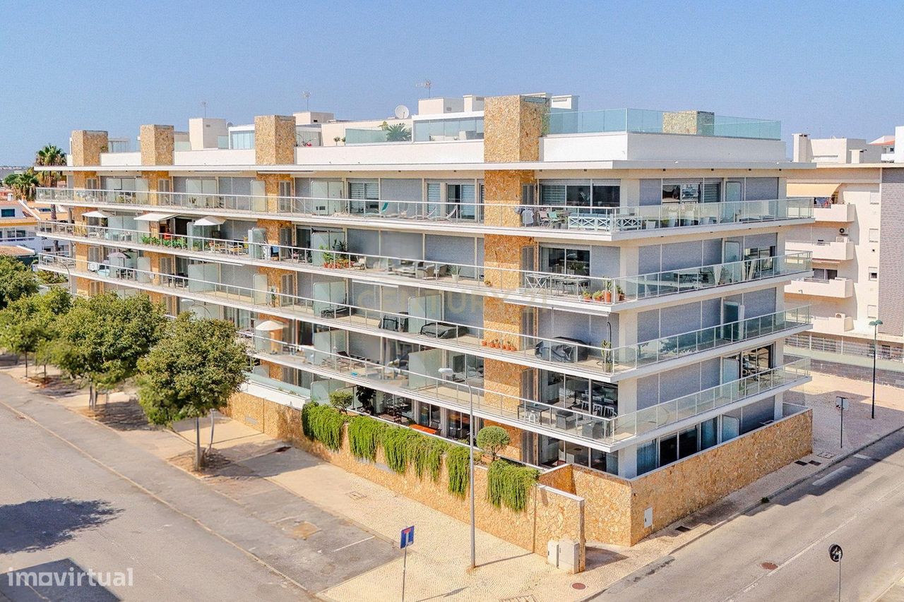 2 bedrooms Apartment in Albufeira, Portugal No. 284276