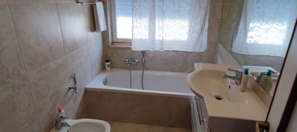 4 rooms Apartment in Rapallo, Italy No. 218831 11