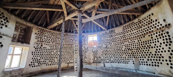 Замки и поместья с 15 спальнями в Сент-Аман-Монтрон, Франция № 93134 18