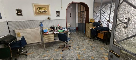 4 Schlafzimmer Villa in Pomigliano d'Arco, Italy, Nr. 326318 8